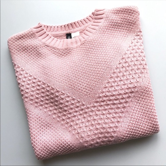 H&M Divided pink crew neck knit sweater NWOT - Picture 2 of 8